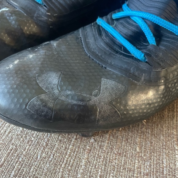 Under Armour cleats, size 11.5 - football or lacrosse. Plenty of life left! - Picture 3 of 6